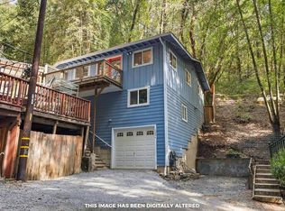15244 Rio Nido Rd, Guerneville, CA 95446