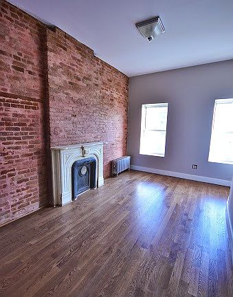 5th image of 133 Jefferson Ave #1A