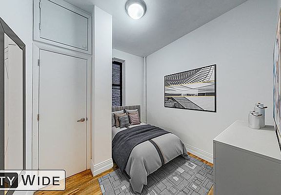 4th image of 226 E 87th St APT 3C