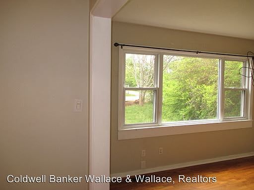 3rd image of 133 Haywood Ave