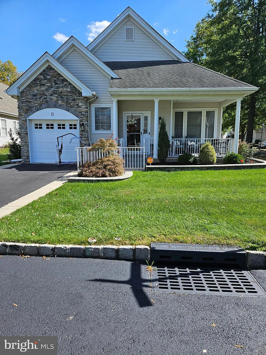 11 Wren Ln photo 1