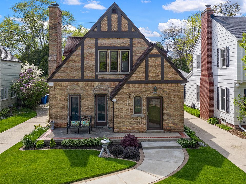 1st image of 6063 N Kent Ave