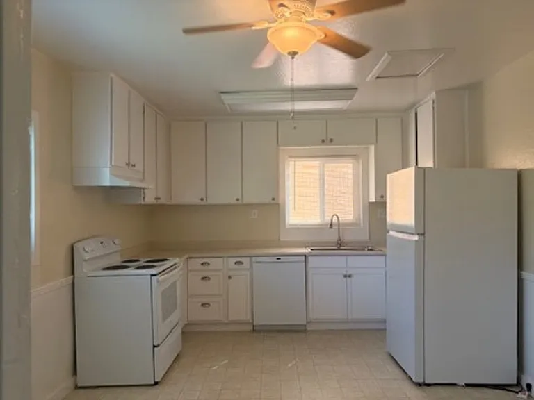 807 Natoma St — Photo 3