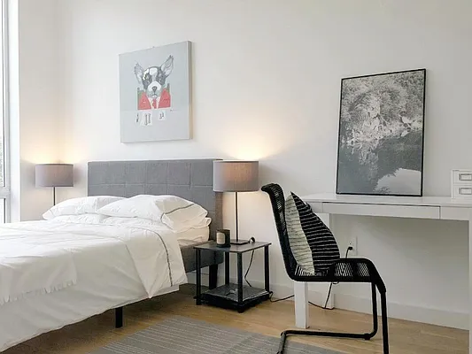 Sold by R New York | media 21