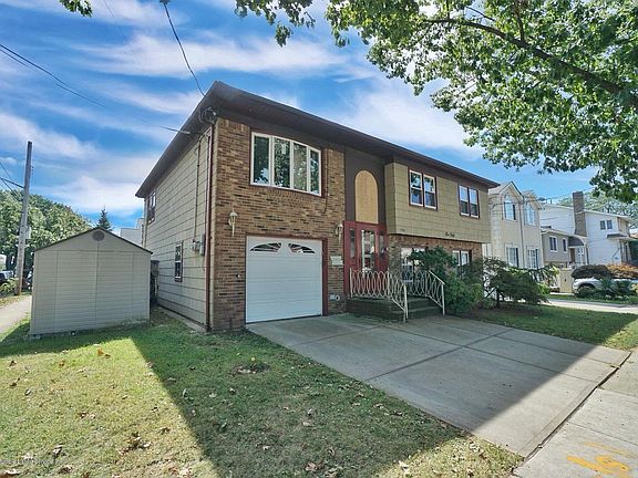 4th image of 150 Foch Ave