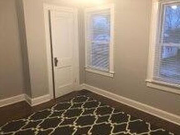 5th image of 535 S Oakley Ave #533