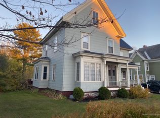 31 Highland Ave, Houlton, ME 04730