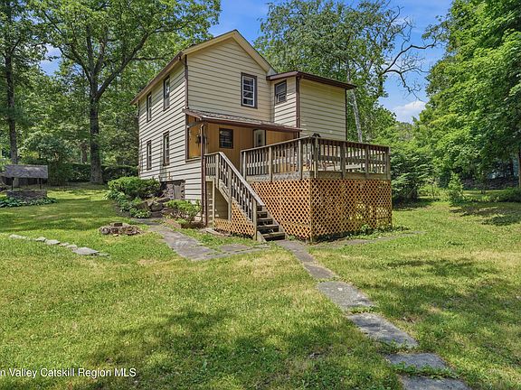 2nd image of 180 Malden Avenue