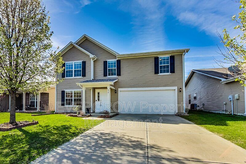 1st image of 839 Stonehurst Dr