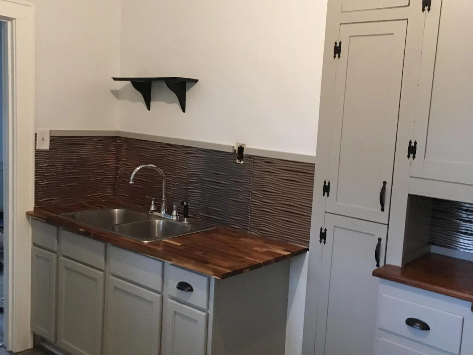 5651 Sohl Ave — Photo 3
