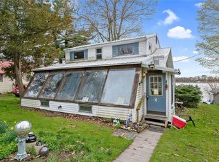 24 River View Rd, Pulaski, NY 13142