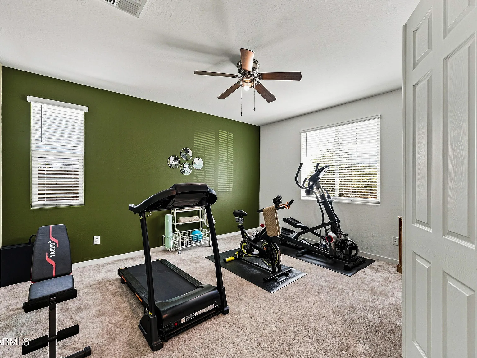 4 bed, 2.5 bath, 3093 sqft, $2,600 — Photo 4