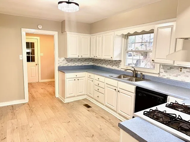 120 Broad Drakesboro — Photo 4