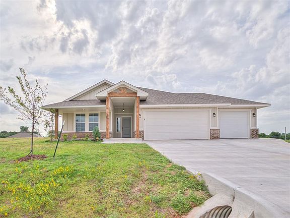 2nd image of 2748 Sherwood Ct