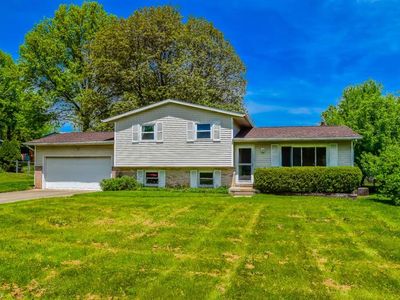 3175 Nimishillen Church St NE, Hartville, OH, 44632