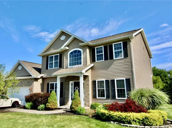 4 Westcombe Park, West Henrietta, NY 14586