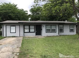 2579 Wicker Ave, Farmers Branch, TX 75234