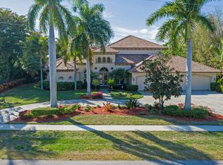 760 Inlet Dr, Marco Island, FL 34145