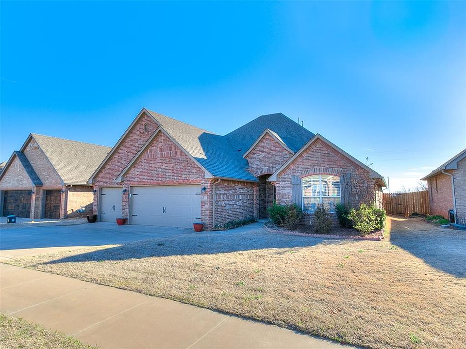 1st image of 14000 Drakes Way