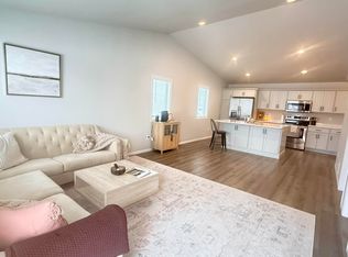 1270 Rachel Dr W, West Fargo, ND 58078