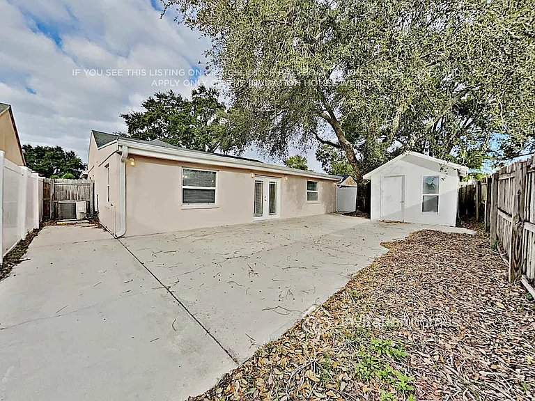 9006 Dixiana Villa Cir — Photo 18