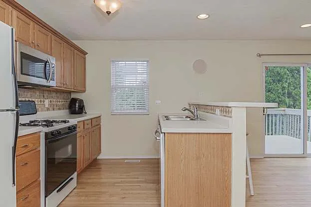 244 Parktrail Rd — Photo 72