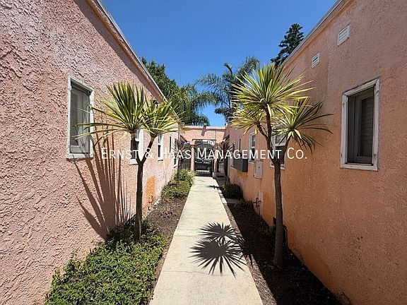 3rd image of 1119 Saint Louis Ave APT 5