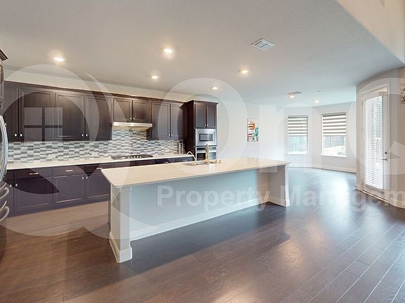 4th image of 13591 Vineyard Ln