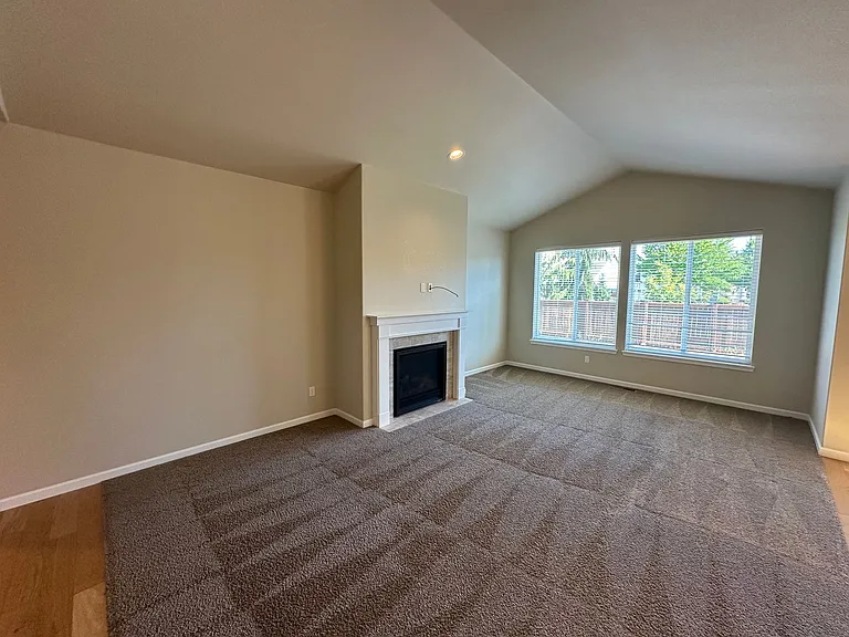 9546 6th Way SE — Photo 9