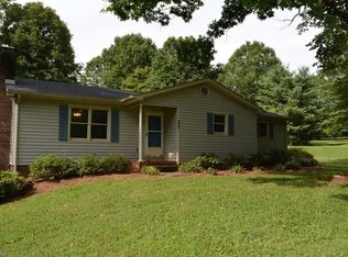 205 Valley Rd, East Bend, NC 27018