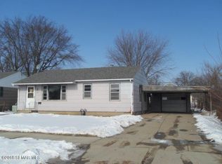 1811 4th Ave SE, Austin, MN 55912