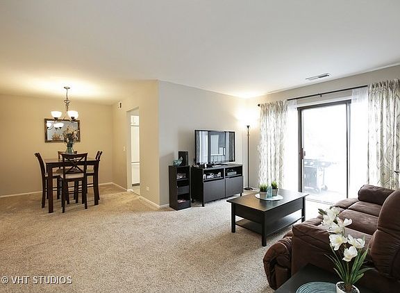 4th image of 373 Southbury Ct APT D2