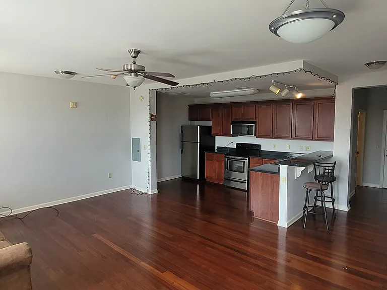 720 Litty Ct #305 — Photo 1