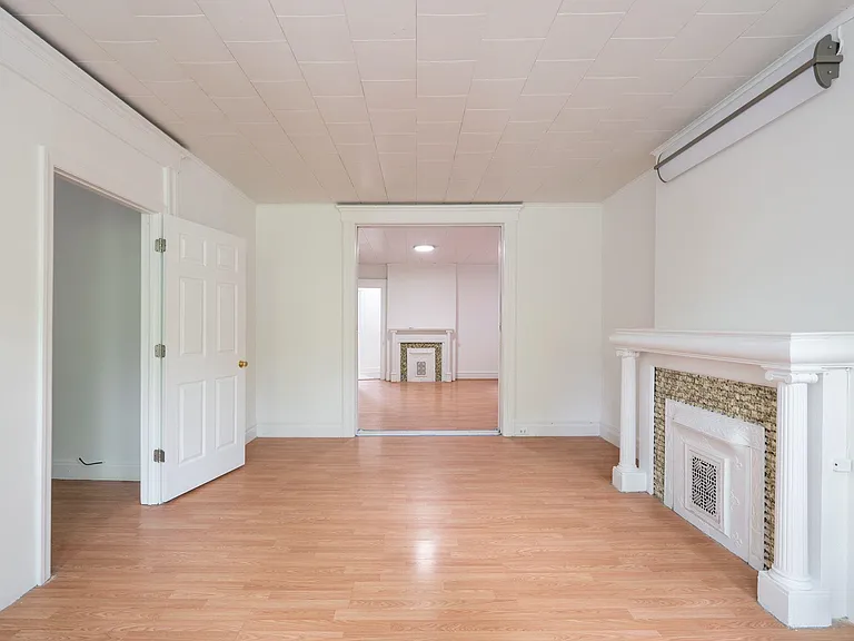 66 Van Reipen Ave #2 — Photo 2