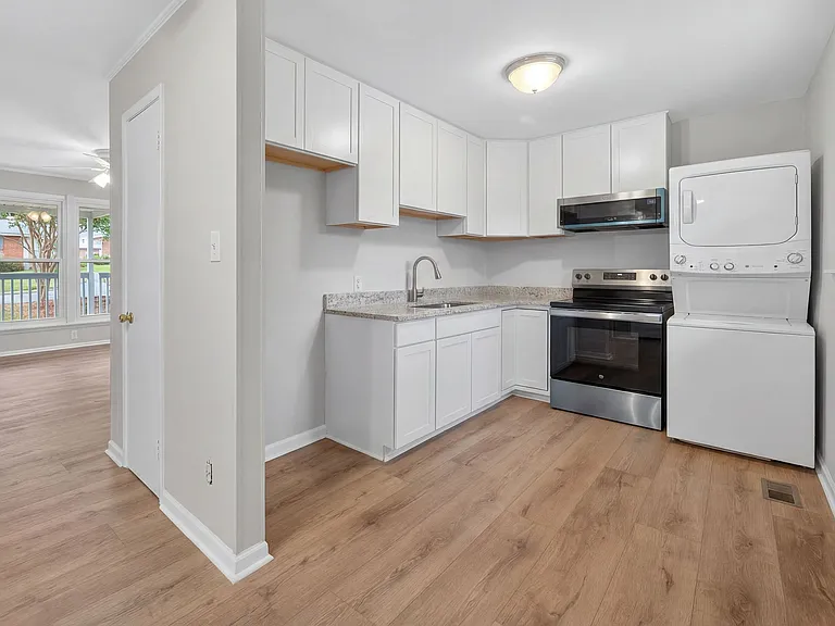 765 Bunche Dr — Photo 5