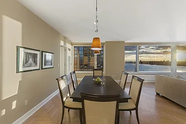 Rented by Nest Seekers International