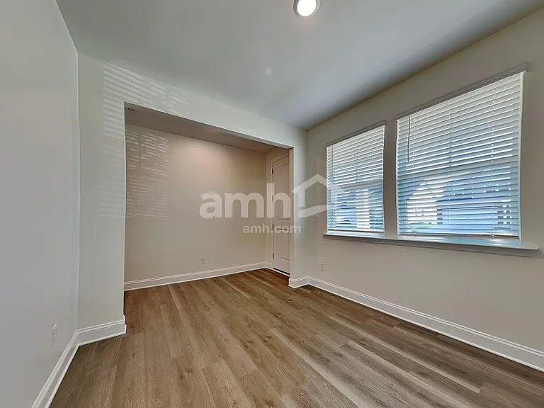 3511 Lincoln Heights Ln — Photo 8