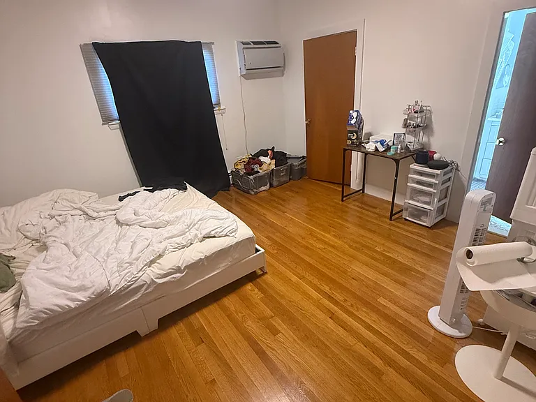 65 Elton Ave #61 — Photo 4