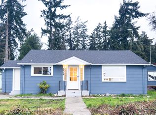 6436 Humphrey Rd, Clinton, WA 98236