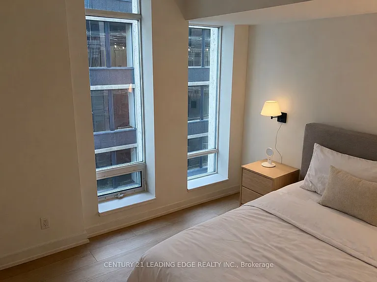 8 Colborne St #1103 — Photo 10