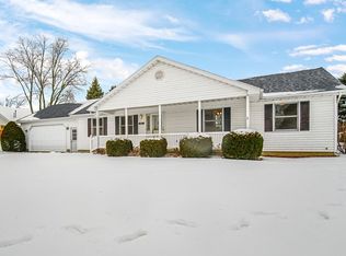 108 Academy Rd, Culver, IN 46511