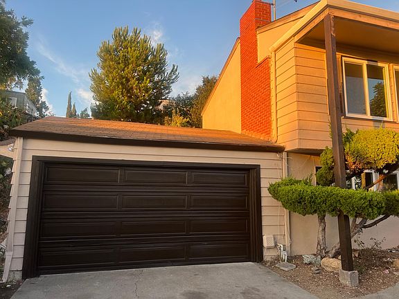 3rd image of 348 Monte Carlo Ave