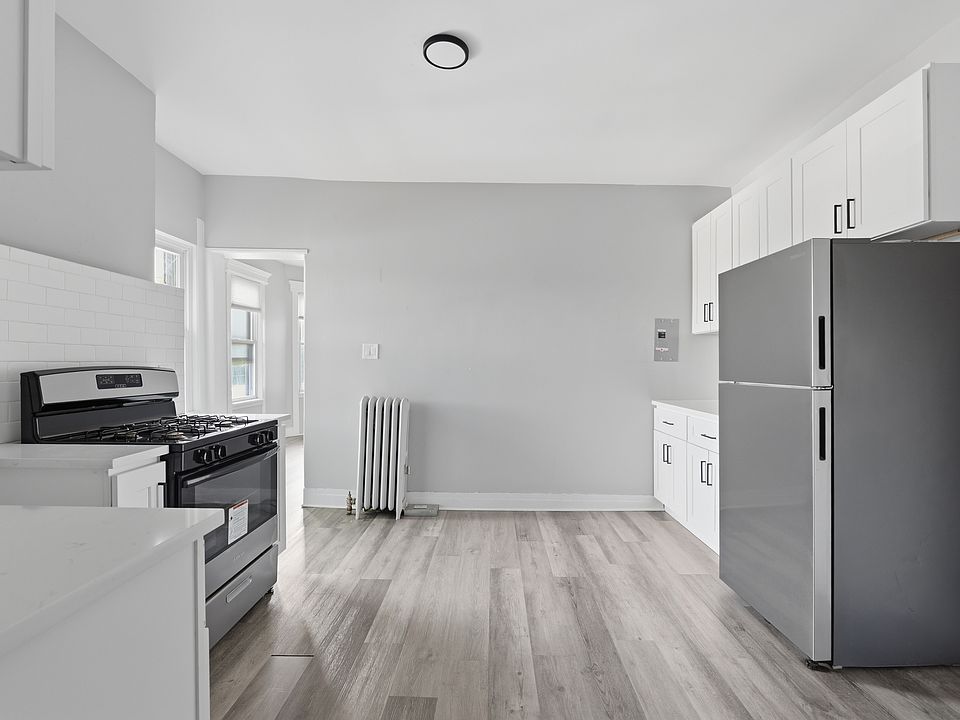 1st image of 68 Mill St APT 6