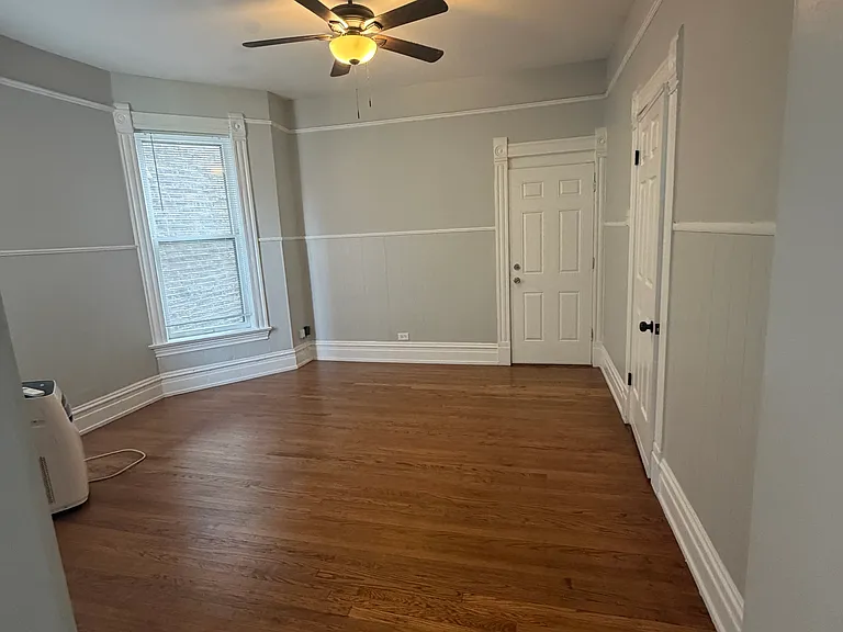 843 N Francisco Ave #1R — Photo 2
