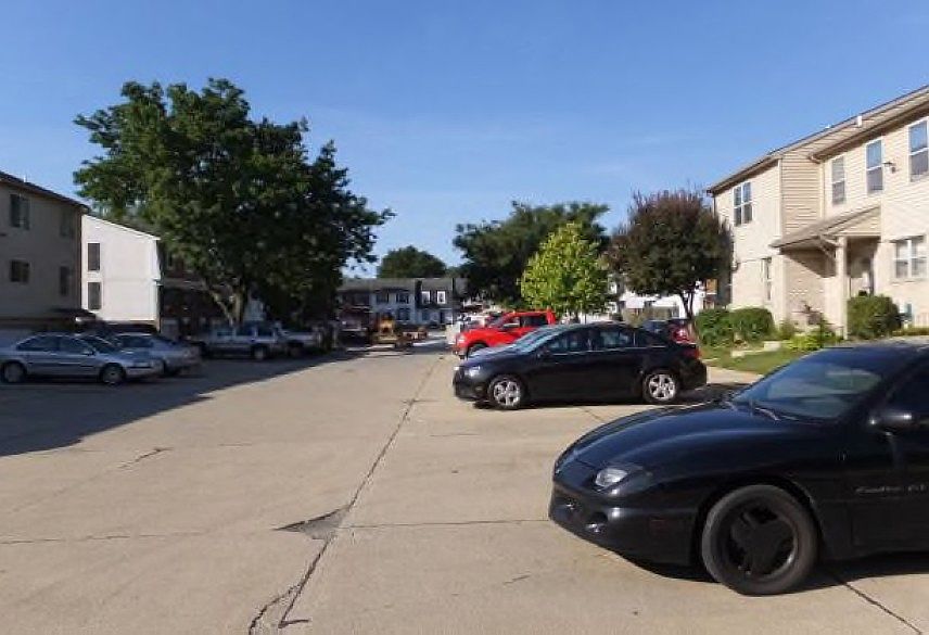 2nd image of 37780 Charter Oaks Blvd