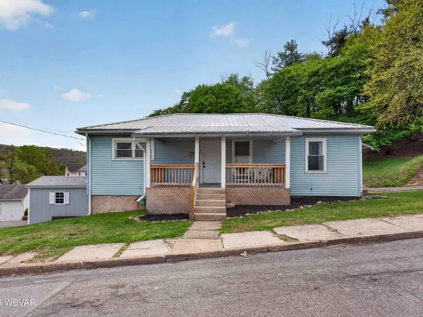 83 Louisa St, Montgomery, PA 17752