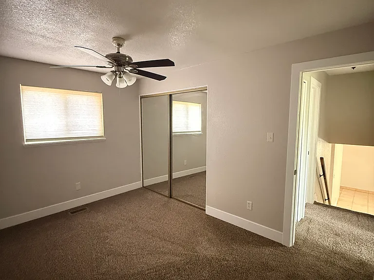 8371 Vine St — Photo 7