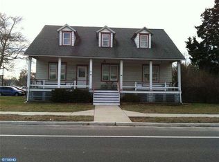 817 Cinnaminson Ave, Palmyra, NJ 08065