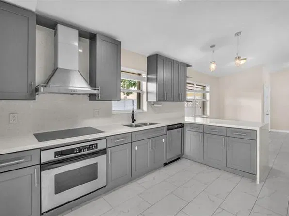 1020 SW 99th Ave #1020, Hollywood, FL 33025