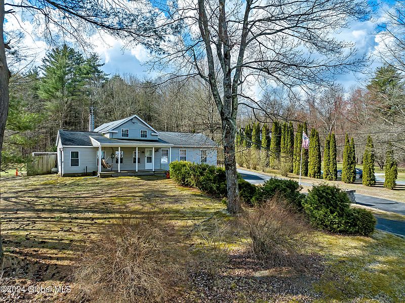 2nd image of 98 Luther Road